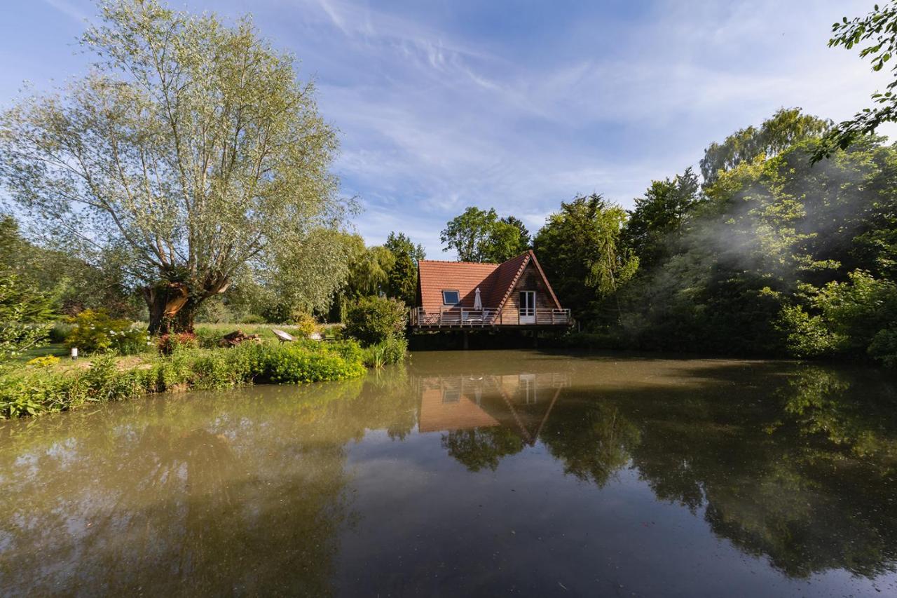 Les De Malbrough Lodge