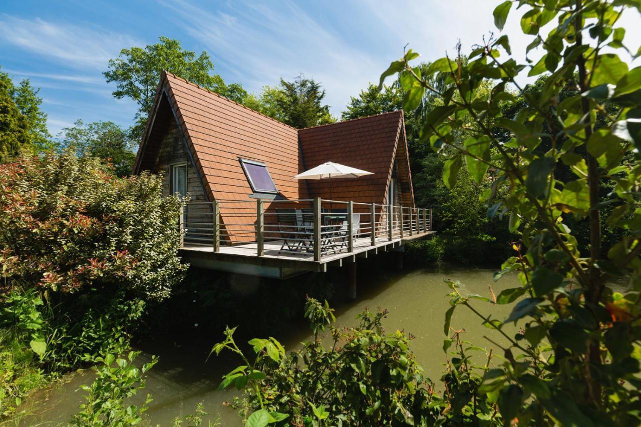 Les De Malbrough Lodge